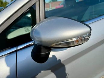 Ford Fiesta ZETEC CAMBELT+P/SENS+FSH+TWO KEYS