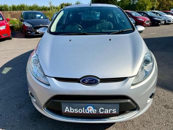 Ford Fiesta ZETEC CAMBELT+P/SENS+FSH+TWO KEYS