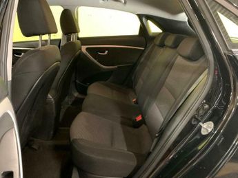 Hyundai I30 1.6 CRDi Active Auto Euro 5 5dr