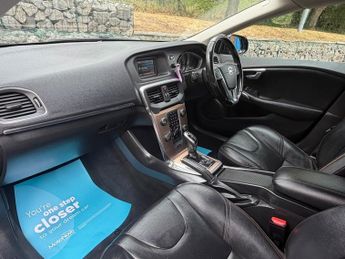 Volvo V40 Cross Country 1.6 D2 Lux Powershift Automatic 5dr
