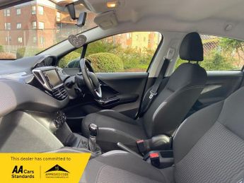 Peugeot 208 BLUE HDI 1.6 ACTIVE 5Dr