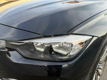 BMW 3 SERIES 3.0 330d Luxury Touring Auto xDrive Euro 6 (s/s) 5dr