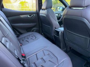 Nissan Qashqai 1.2 DIG-T Tekna+ XTRON Euro 6 (s/s) 5dr