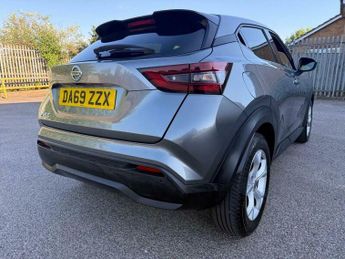 Nissan Juke 1.0 DIG-T N-Connecta DCT Auto Euro 6 (s/s) 5dr