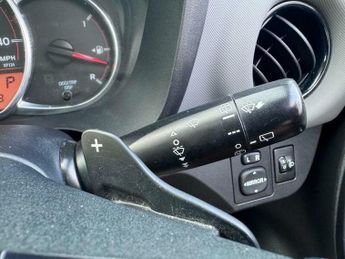 Toyota Yaris 1.33 Dual VVT-i Sport Multidrive S Euro 5 5dr Euro 5