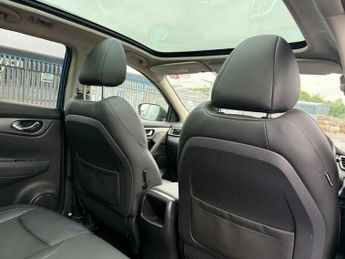 Nissan Qashqai 1.2 DIG-T Tekna XTRON Euro 6 (s/s) 5dr