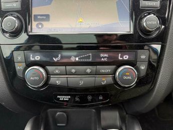 Nissan Qashqai 1.2 DIG-T Tekna XTRON Euro 6 (s/s) 5dr