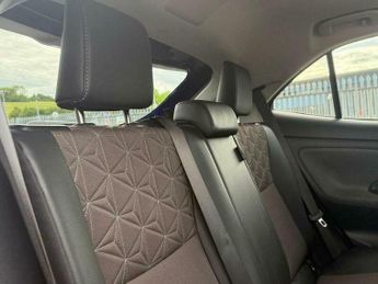 Toyota Yaris 1.5 VVT-h Excel E-CVT Euro 6 (s/s) 5dr