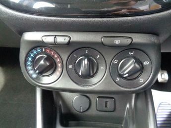 Vauxhall Corsa 1.4i ecoFLEX Design Euro 6 5dr