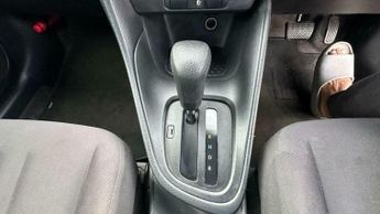 Toyota Yaris 1.5 VVT-hybrid-CVT Euro 6 low mile