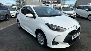 Toyota Yaris 1.5 VVT-hybrid-CVT Euro 6 low mile
