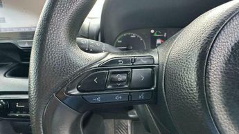 Toyota Yaris 1.5 VVT-hybrid-CVT Euro 6 low mile