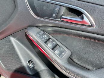 Mercedes-Benz CLA 2.1 CLA220 CDI AMG Sport Coupe 7G-DCT Euro 6 (s/s) 4dr