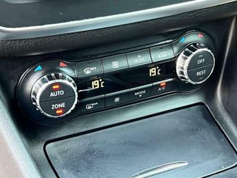 Mercedes-Benz CLA 2.1 CLA220 CDI AMG Sport Coupe 7G-DCT Euro 6 (s/s) 4dr