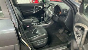 Toyota RAV4 2.0 XT5 4WD 5dr