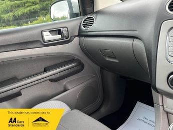Ford Focus ZETEC S