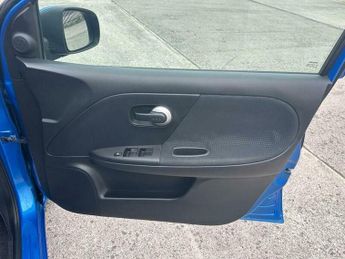 Nissan Note 1.6 16V Tekna Auto Euro 4 5dr