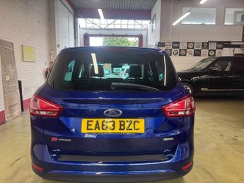 Ford B-Max TITANIUM