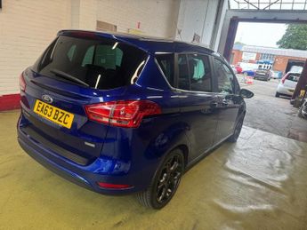 Ford B-Max TITANIUM