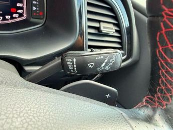 SEAT Leon 1.5 TSI EVO FR Black Edition DSG Euro 6 (s/s) 5dr