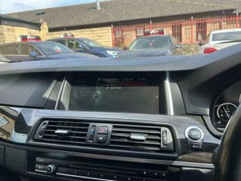 BMW 5 SERIES 2.0 520d Luxury Touring Auto Euro 6 (s/s) 5dr