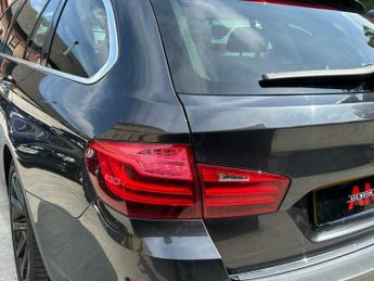 BMW 5 SERIES 2.0 520d Luxury Touring Auto Euro 6 (s/s) 5dr