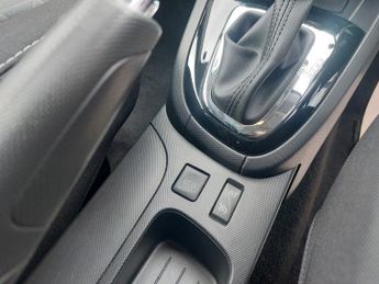 Renault Clio DYNAMIQUE S MEDIANAV DCI