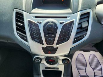 Ford Fiesta 1.4 Titanium 5dr