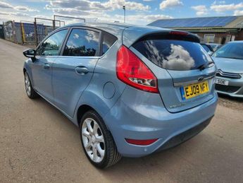 Ford Fiesta 1.4 Titanium 5dr