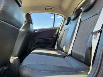 Vauxhall Corsa 1.4i 16v Design 5dr (a/c)