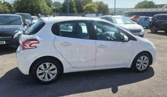Peugeot 208 1.2 VTi Access+ Euro 5 5dr