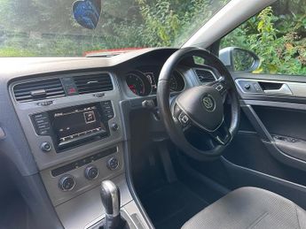 Volkswagen Golf MATCH TDI BLUEMOTION TECHNOLOGY DSG