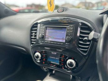 Nissan Juke 1.6 Acenta Premium Euro 5 (s/s) 5dr
