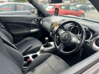 Nissan Juke 1.6 Acenta Premium Euro 5 (s/s) 5dr