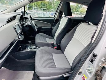 Toyota Yaris VVT-I ICON TECH