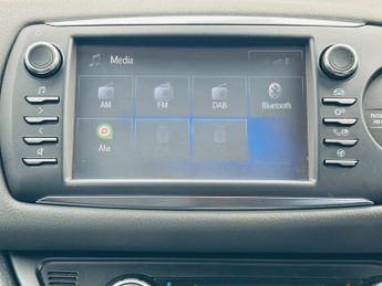 Toyota Yaris VVT-I ICON TECH