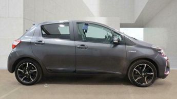 Toyota Yaris 1.5 VVT-h Design E-CVT Euro 6 (s/s) 5dr