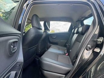 Toyota Yaris 1.5 VVT-h Excel E-CVT Euro 6 5dr (15in Alloy)