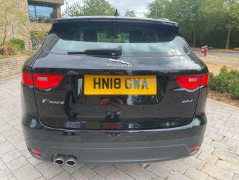 Jaguar F-Pace 2.0 D180 Prestige Auto Euro 6 (s/s) 5dr
