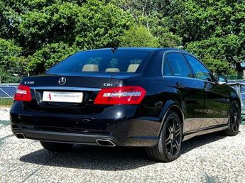 Mercedes-Benz E Class 3.0 E350 CDI V6 BlueEfficiency Sport G-Tronic Euro 5 4dr