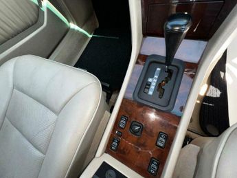 Mercedes-Benz E Class 3.2 E320 2dr