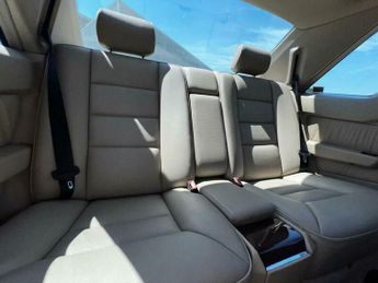Mercedes-Benz E Class 3.2 E320 2dr