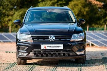 Volkswagen Tiguan 2.0 TDI BlueMotion Tech SE Navigation DSG 4Motion Euro 6 (s/s) 5