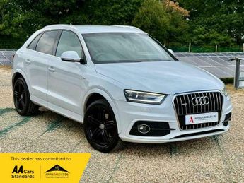 Audi Q3 2.0 TDI S line S Tronic quattro Euro 5 (s/s) 5dr