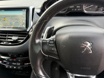 Peugeot 2008 E-HDI ALLURE