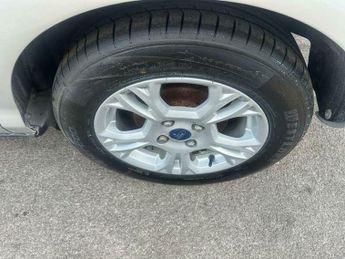 Ford B-Max 1.6 Zetec Powershift Euro 5 5dr