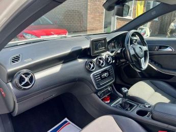 Mercedes-Benz A Class 1.5 A180 CDI SE Euro 5 (s/s) 5dr