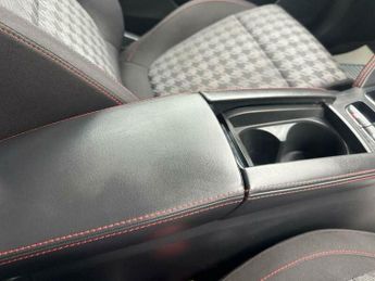 MG ZS 72.6kWh SE Long Range Auto 5dr