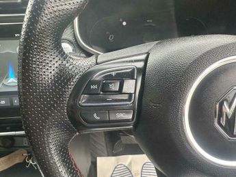 MG ZS 72.6kWh SE Long Range Auto 5dr