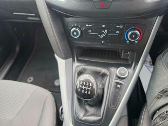 Ford Focus 1.0T EcoBoost Zetec Edition Euro 6 (s/s) 5dr